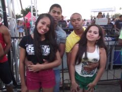 Oktober 10 Anos